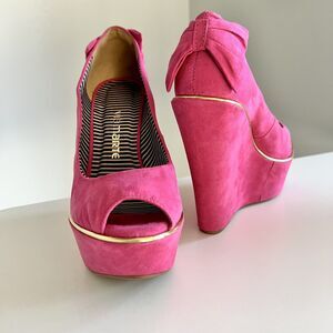 Valentines Coquete Aesthetic Magenta Pink Bow Suede Open Toe Wedges Via Marte 6